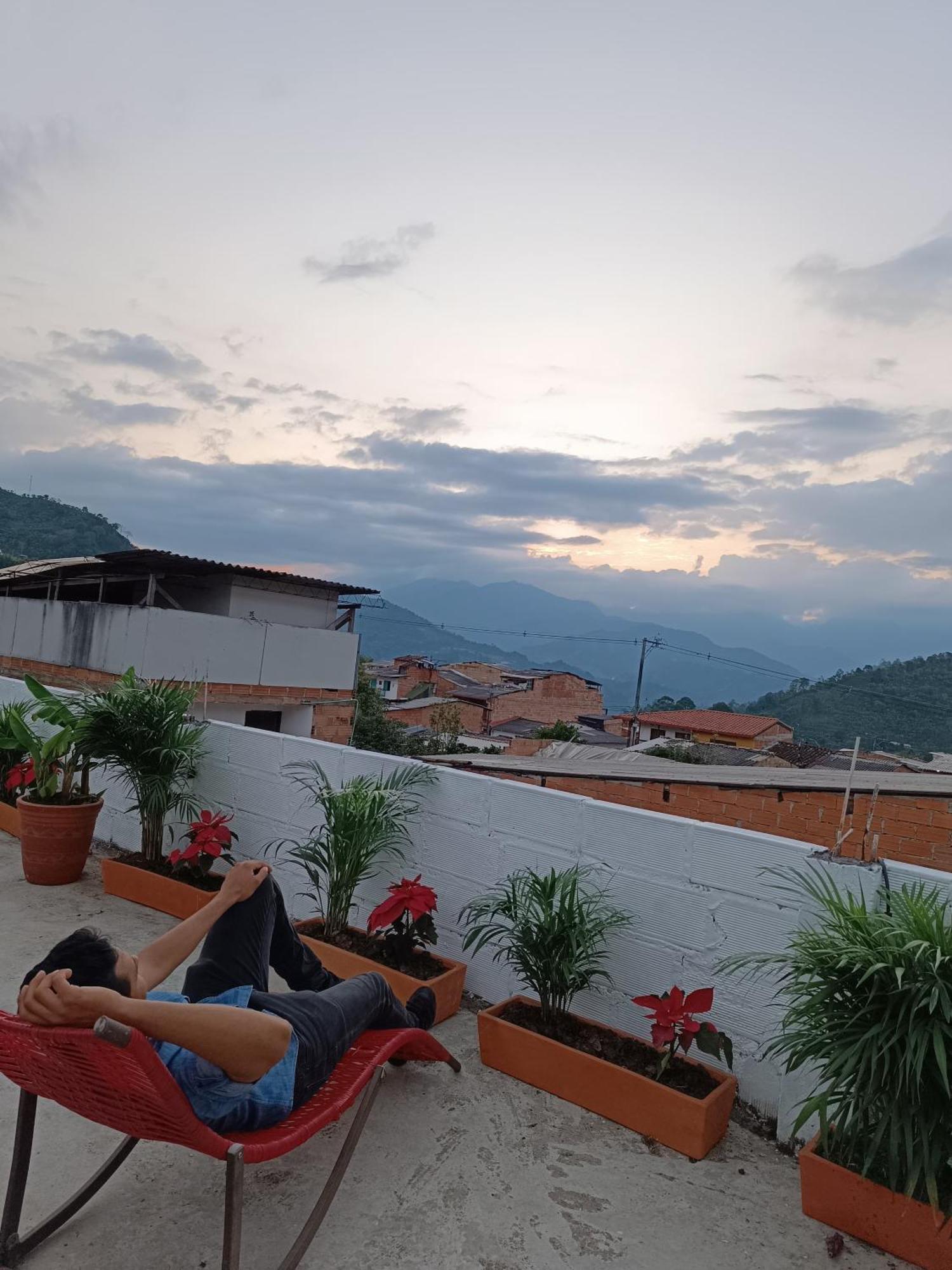 Magic Jardin Hostel - Patio, Balcony & Rooftop Екстер'єр фото